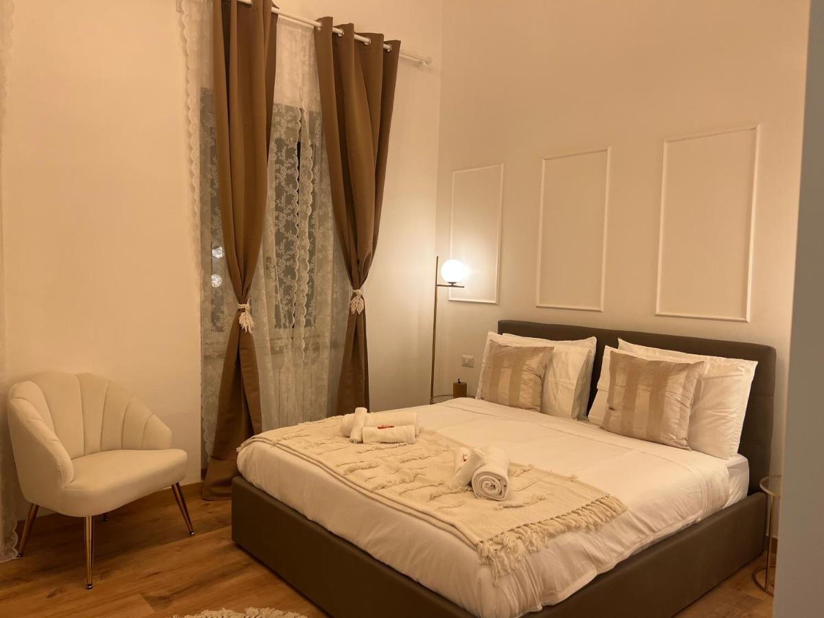 Regina Milano In Bocconi Apartment Екстериор снимка