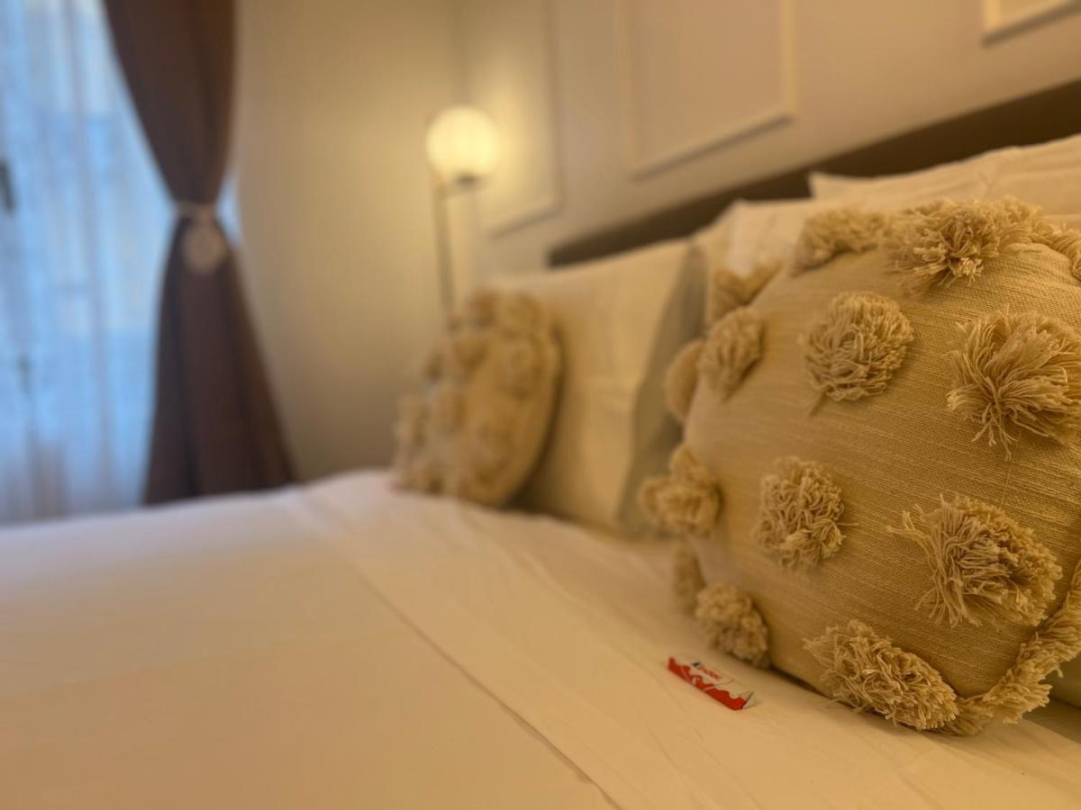 Regina Milano In Bocconi Apartment Екстериор снимка