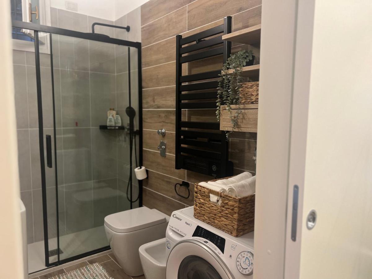 Regina Milano In Bocconi Apartment Екстериор снимка