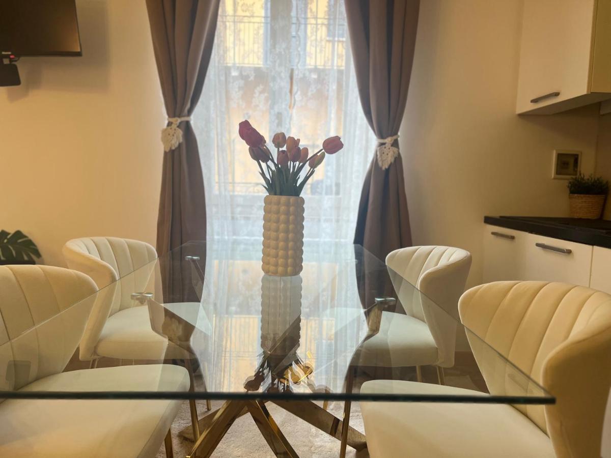 Regina Milano In Bocconi Apartment Екстериор снимка